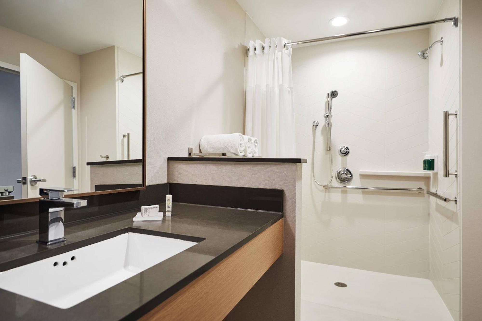 Fairfield Inn & Suites By Marriott Kansas City Belton Zewnętrze zdjęcie